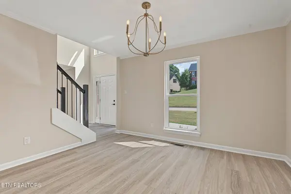 10108 Delle Meade Drive, Knoxville, TN 37931