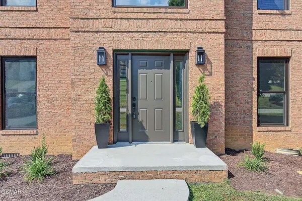 10108 Delle Meade DR, Knoxville, TN 37931