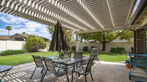 2340 E JASMINE Street, Mesa, AZ 85213