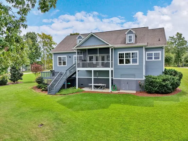 107 Gardenia Dr, Ninety Six, SC 29666