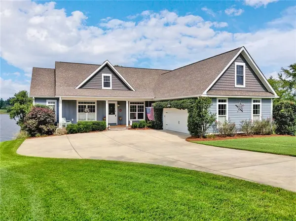 107 Gardenia Dr DR, Ninety Six, SC 29666
