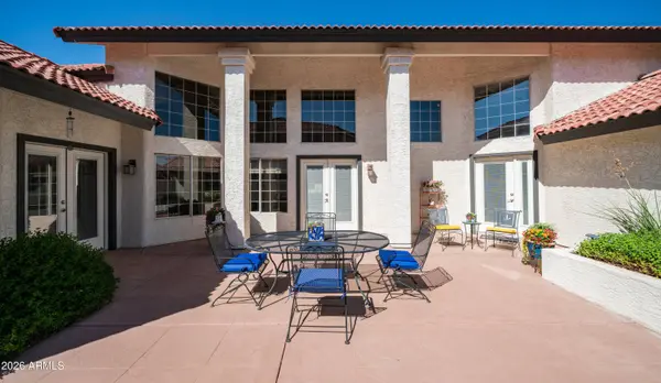 8621 S MAPLE Avenue, Tempe, AZ 85284