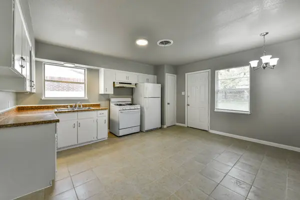 606 Cardinal Avenue, Killeen, TX 76541