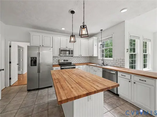 8832 Mullen RD, King George, VA 22485