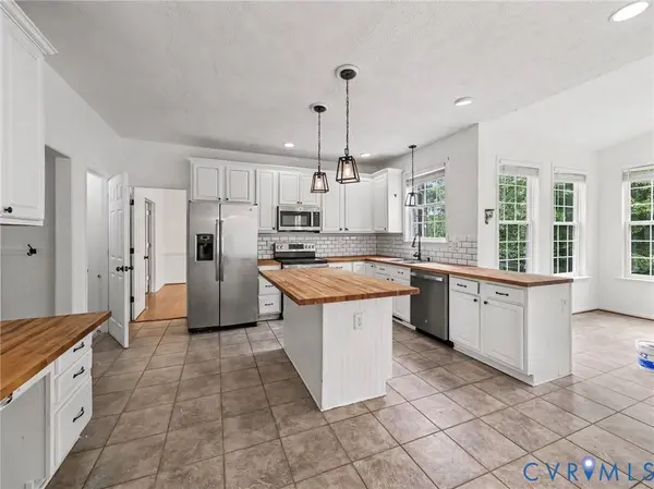8832 Mullen RD, King George, VA 22485