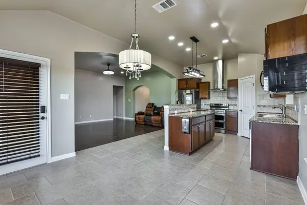 2706 Uvero Alto Drive, Killeen, TX 76549