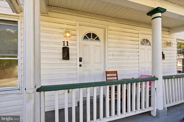 9 & 11 E PALL MALL ST, Winchester, VA 22601