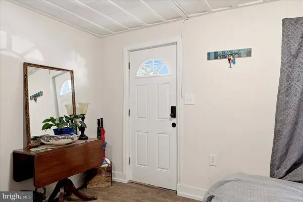 9 & 11 E PALL MALL ST, Winchester, VA 22601