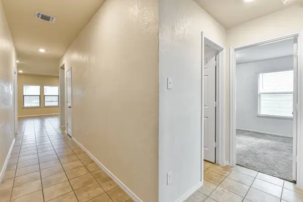 5909 Amelia Earhart Blvd, Killeen, TX 76543