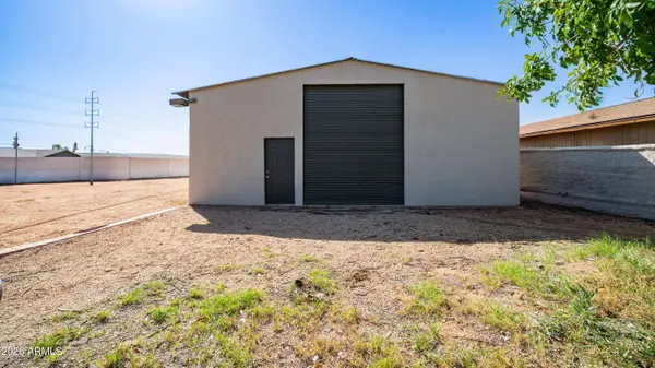 325 W MANHATTON Drive, Tempe, AZ 85282