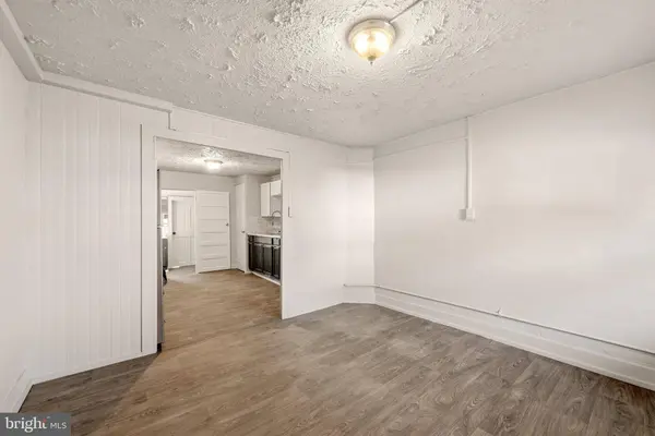 5 & 7 E PALL MALL ST