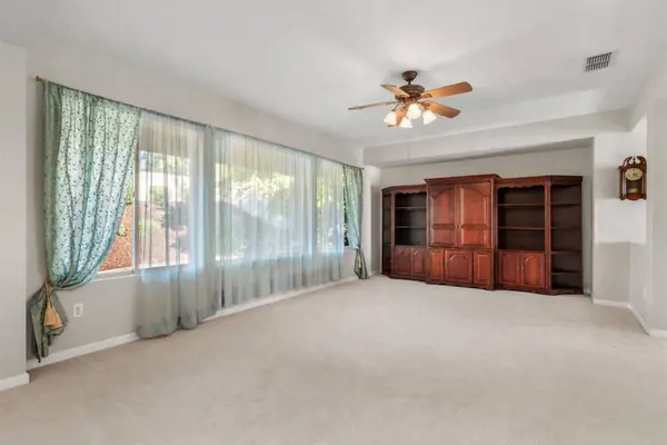 1064 Paragon LN, Lincoln, CA 95648