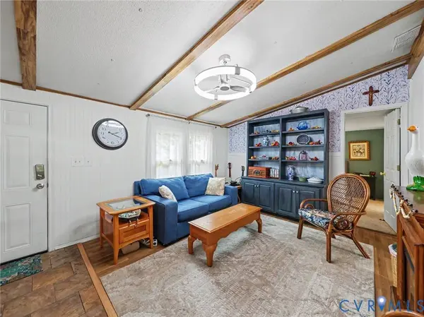 14044 Kennedy ST, Woodford, VA 22580