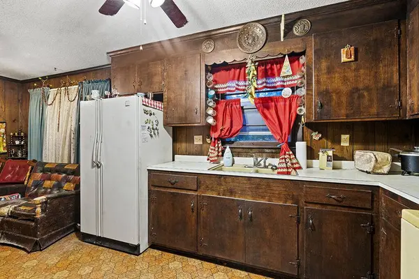 517 SC Highway 823, Mt. Carmel, SC 29840