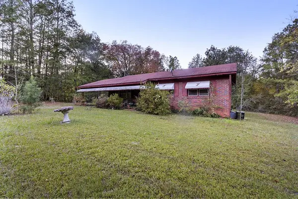 517 SC Highway 823, Mt. Carmel, SC 29840