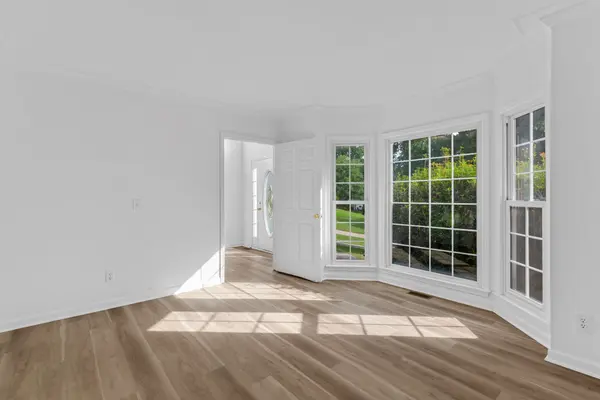 6046 Braidwood Close Northwest, Acworth, GA 30101