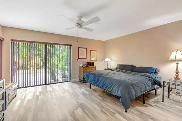 Boca Raton, FL 33433-5025,6839 Villas Dr S