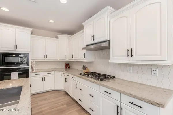 1229 W SYCAMORE Road, Queen Creek, AZ 85140