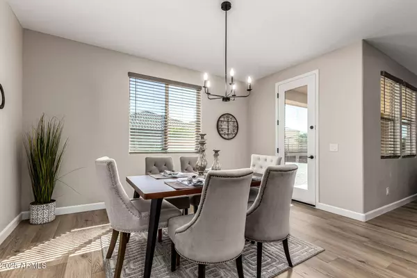 1493 E PRIMAVERA Way, San Tan Valley, AZ 85140