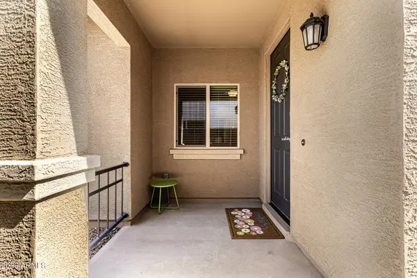 797 W BANYAN Avenue, Queen Creek, AZ 85140