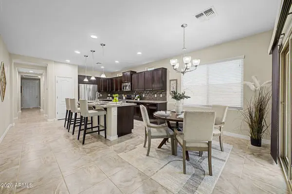 28446 N BROKEN SHALE Drive, San Tan Valley, AZ 85143