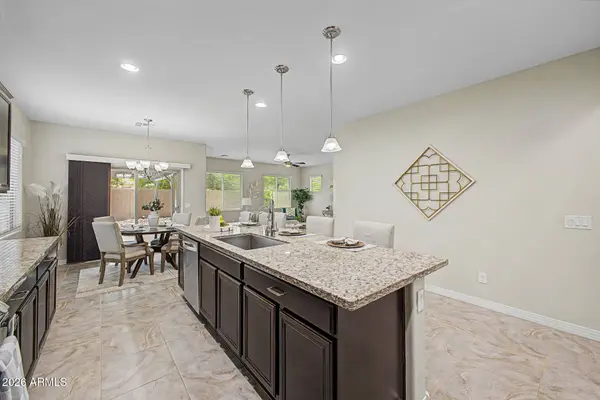 28446 N BROKEN SHALE Drive, San Tan Valley, AZ 85143