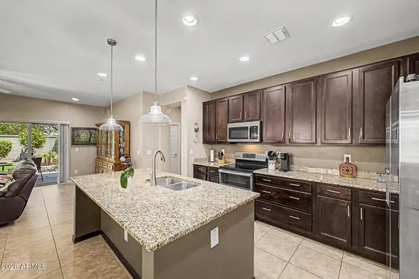 42163 N WOLLEMI Street, Queen Creek, AZ 85140