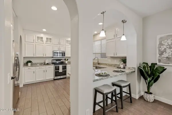 3801 E HANS Drive, Gilbert, AZ 85296