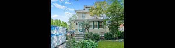 Price Improved Sunnyside Staten Island Home – 3-Bedroom Colonial with Pool Now at $749,999