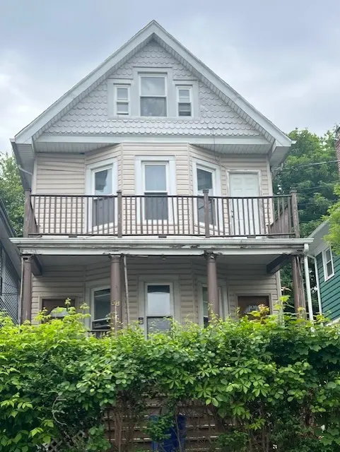 Just Listed: Two-Family Colonial in New Brighton Staten Island – $549,999 | Historic Charm, Rental Potential & Buyer Guarantees,Hal Blake