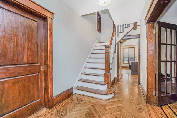 114 Holly ave, Staten Island, NY 10308