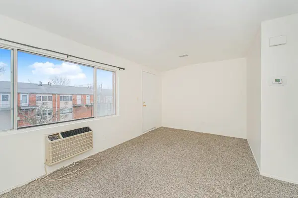 61 Francine court #B, Staten Island, NY 10306