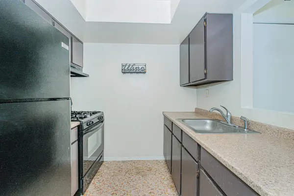 61 Francine court #B, Staten Island, NY 10306