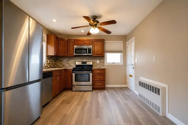 145 Keegans Lane, Staten Island, NY 10308