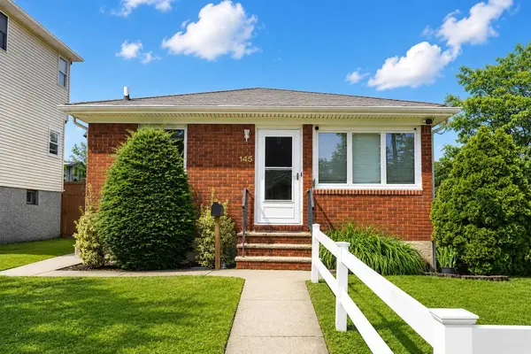 145 Keegans Lane, Staten Island, NY 10308