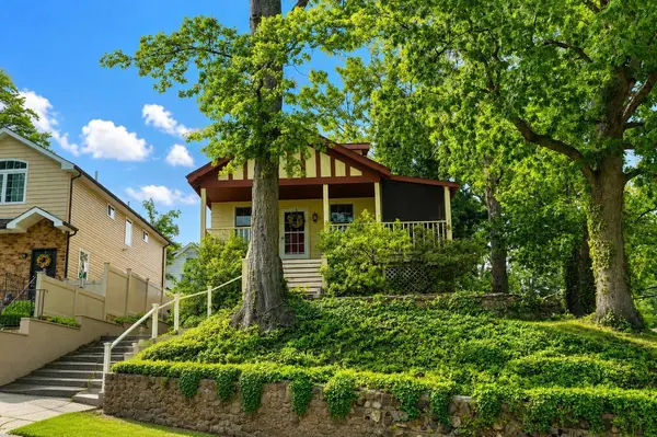 113 HILLCREST