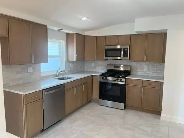219 Bishop, Staten Island, NY 10306