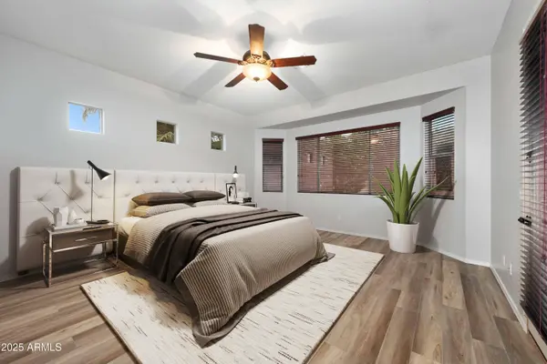 6993 S ROGER Way, Chandler, AZ 85249