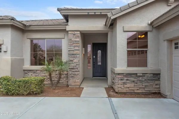 6993 S ROGER Way, Chandler, AZ 85249