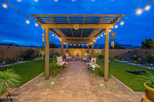 18722 W DENTON Avenue, Litchfield Park, AZ 85340