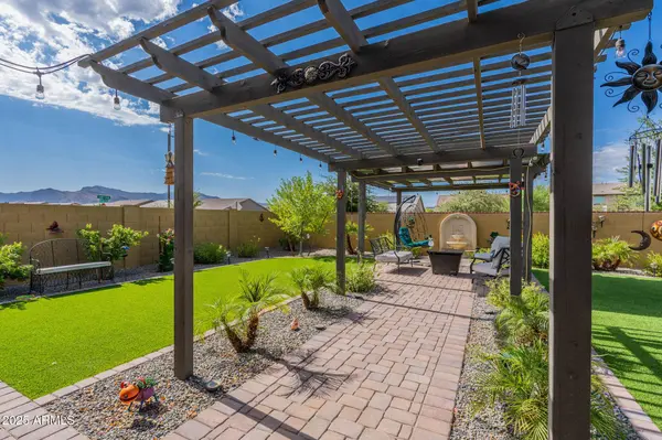 18722 W DENTON Avenue, Litchfield Park, AZ 85340