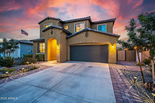 18722 W DENTON Avenue, Litchfield Park, AZ 85340