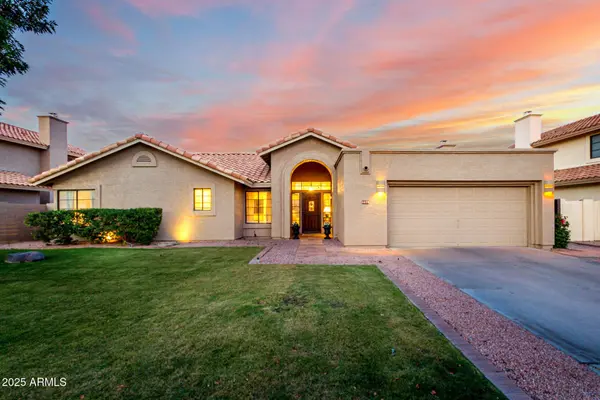 8875 S ASH Avenue, Tempe, AZ 85284