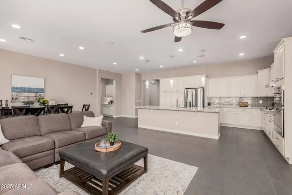 3269 E IRONSIDE Lane, Gilbert, AZ 85298