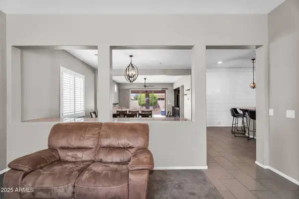 21004 E SUNSET Drive, Queen Creek, AZ 85142