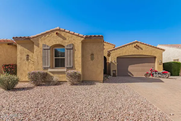 870 E TONTO Place, Chandler, AZ 85249