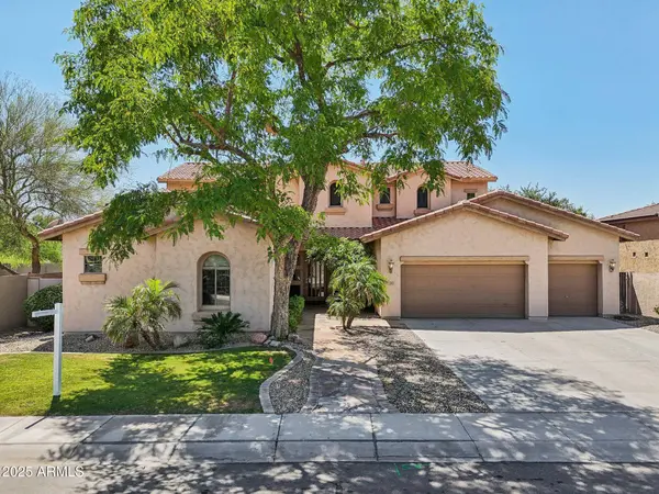 1360 S CAMELLIA Court, Chandler, AZ 85286