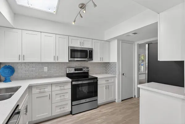 18626 N Conestoga Dr, Sun City, AZ 85373-1430