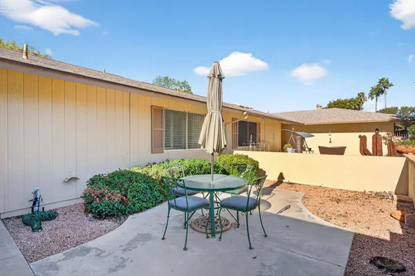 18626 N Conestoga Dr, Sun City, AZ 85373-1430