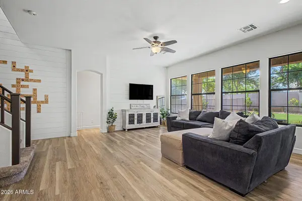 9904 E Keats Avenue, Mesa, AZ 85209